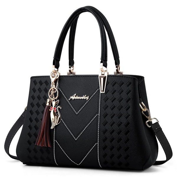 Ladies Stylish Beautiful Pocketbook and Handbag